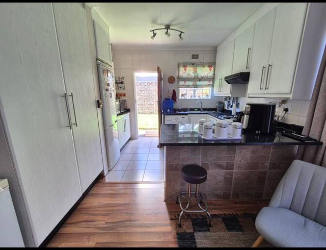 2 BEDROOM CLUSTER FOR SALE IN VERWOERDPARK